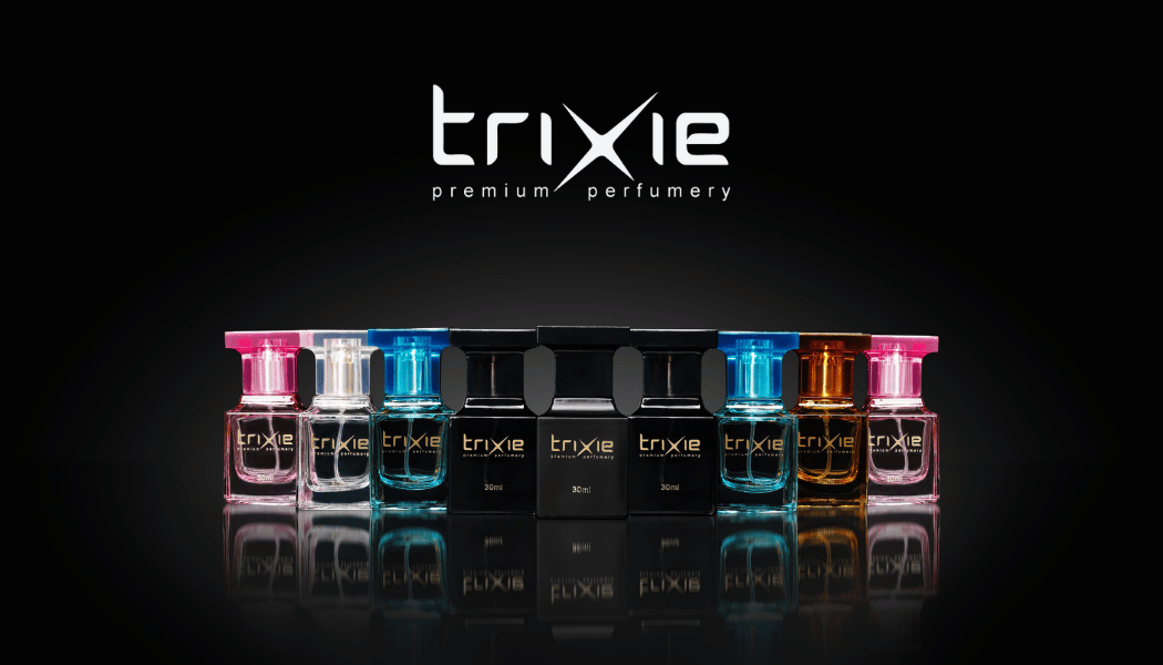 black gold elegant fashion designer business name card